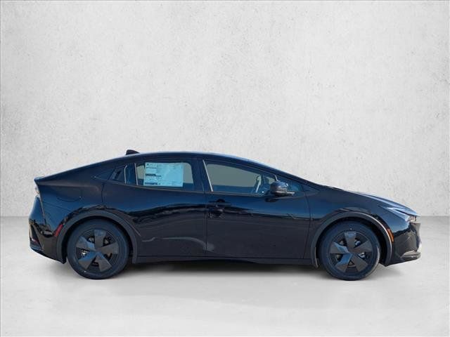 Used 2026 Toyota Prius Plug-In Hybrid FWD image 4