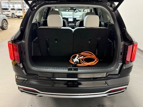 Used 2024 Kia Sorento SX Prestige image 21