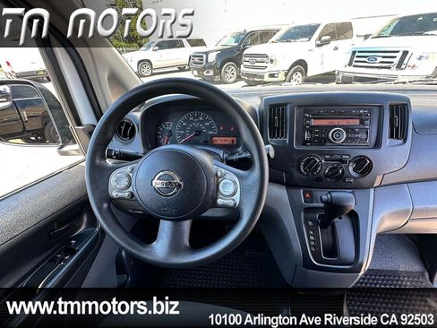 Used 2015 Nissan NV200 S w/ Cruise Control Package FWD image 14