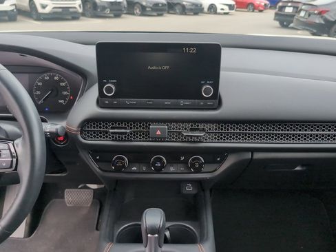 Used 2023 Honda HR-V Sport image 16