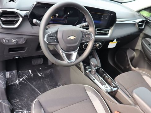 New 2026 Chevrolet TrailBlazer LT w/ Convenience Package AWD/4WD image 6
