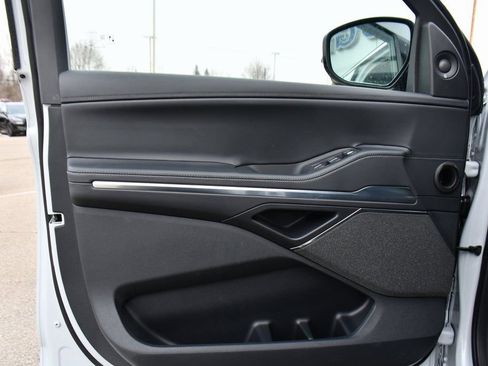 New 2026 Lincoln Navigator Reserve w/ Jet Appearance Package image 29