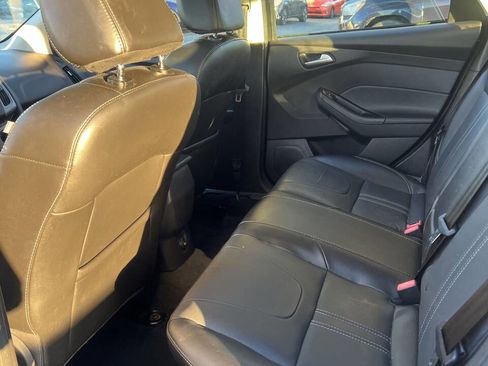 Used 2014 Ford Focus SE w/ Equipment Group 201A image 14