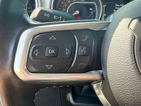 Used 2022 Jeep Wrangler Unlimited Sahara w/ Cold Weather Group AWD/4WD image 34