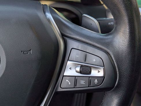 Used 2022 BMW 330i xDrive 330i xDrive image 22