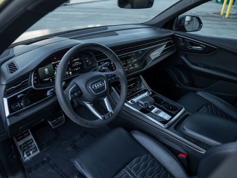 Used 2022 Audi RS Q8 4.0T image 27