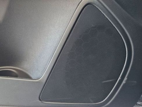 Certified 2021 GMC Canyon Denali RWD image 19