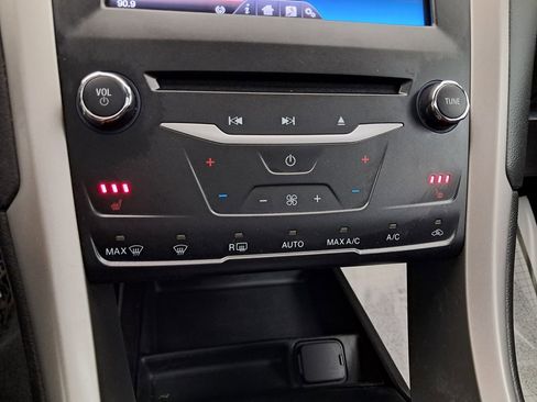 Used 2014 Ford Fusion Energi SE image 20