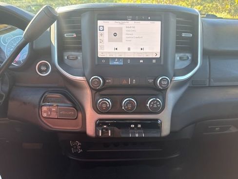 Used 2024 RAM 2500 Big Horn image 21