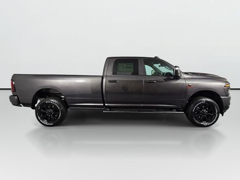 New 2026 RAM 2500 Tradesman AWD/4WD image 3