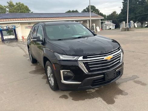 Used 2023 Chevrolet Traverse LT AWD/4WD image 5
