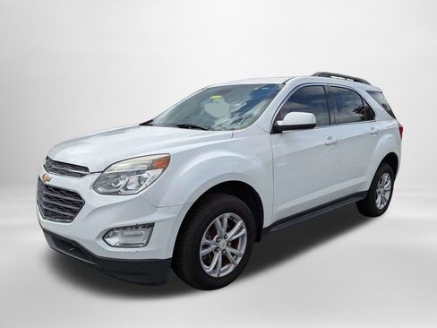 Used 2017 Chevrolet Equinox LT w/ Convenience Package image 8