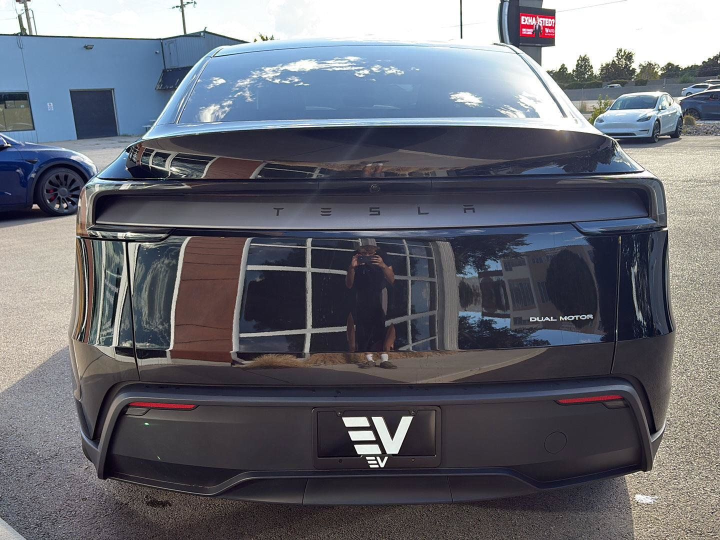 Used 2026 Tesla Model Y Long Range AWD/4WD image 7