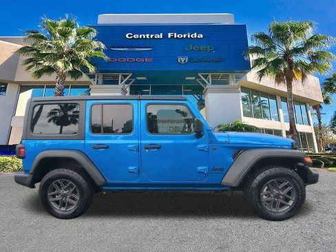 Certified 2025 Jeep Wrangler Unlimited Sport AWD/4WD image 3