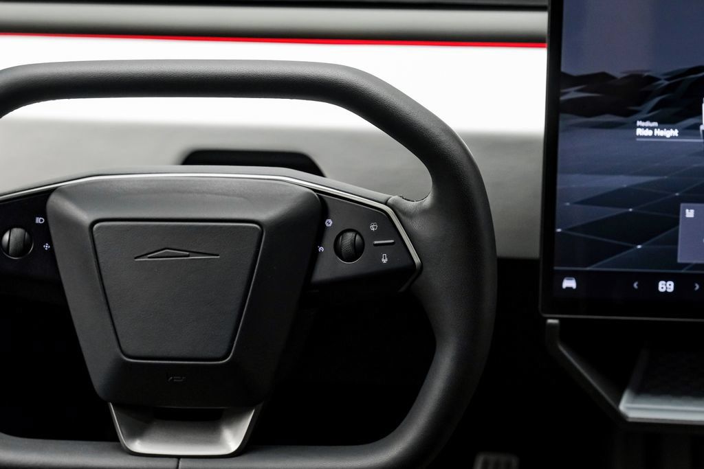 Used 2024 Tesla Cybertruck Cyberbeast AWD/4WD image 24