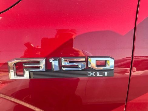 Used 2016 Ford F150 XLT w/ Equipment Group 301A Mid AWD/4WD image 9
