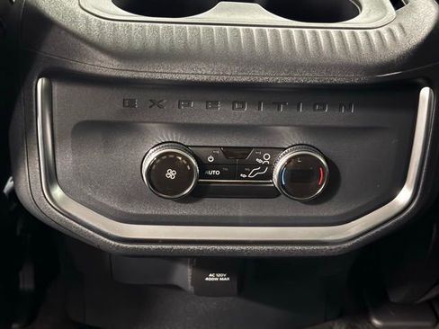 New 2026 Ford Expedition Max Active image 32