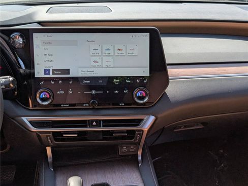 Certified 2024 Lexus RX 350 Premium w/ Accessory Package (Z1) AWD/4WD image 18