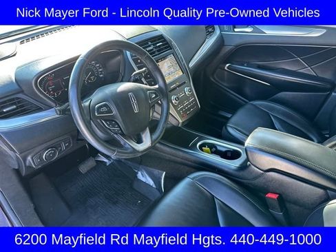 Used 2019 Lincoln MKC Premiere image 11