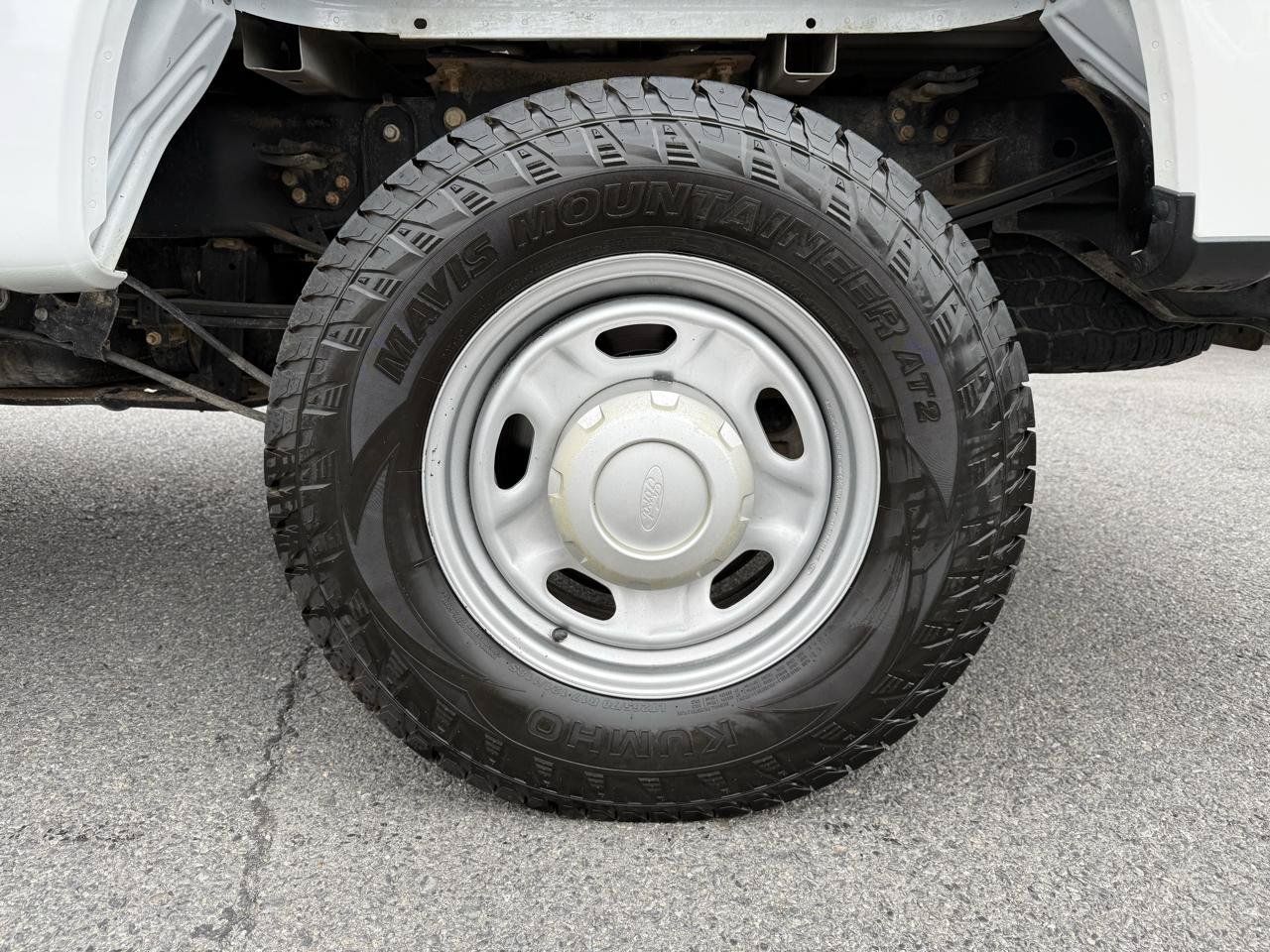 Used 2019 Ford F250 XL w/ Power Equipment Group AWD/4WD image 41