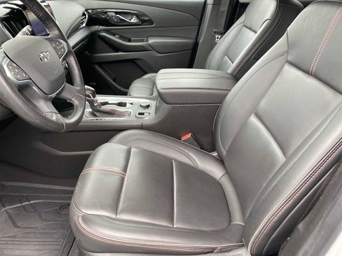 Used 2022 Chevrolet Traverse RS w/ LPO, Floor Liner Package image 26