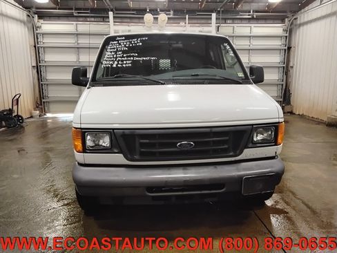 Used 2006 Ford E-150 and Econoline 150 RWD image 7