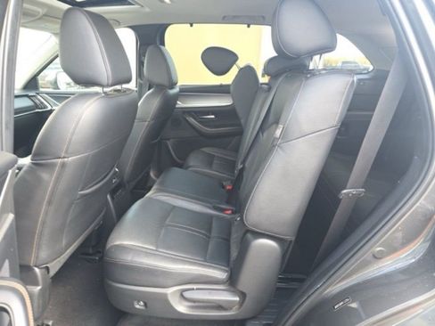 Used 2024 MAZDA CX-90 3.3 Turbo w/ Preferred Plus image 15