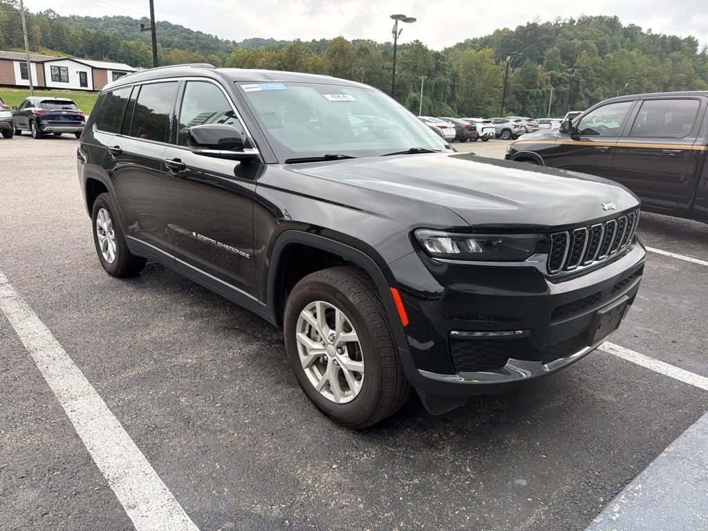 Used 2023 Jeep Grand Cherokee L Limited AWD/4WD image 4