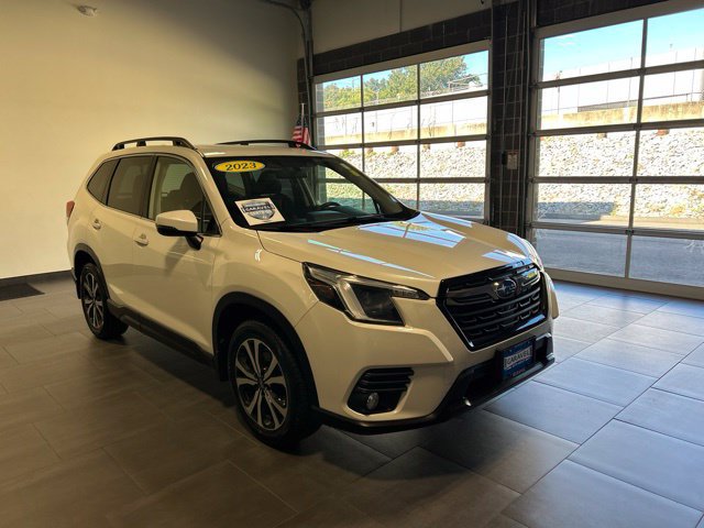 Used 2023 Subaru Forester Limited AWD/4WD image 6