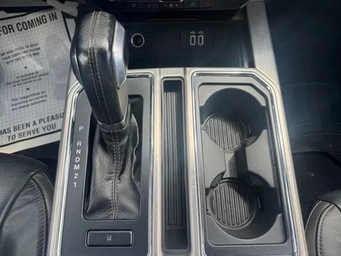 Used 2016 Ford F150 Platinum w/ Equipment Group 701A Luxury AWD/4WD image 27