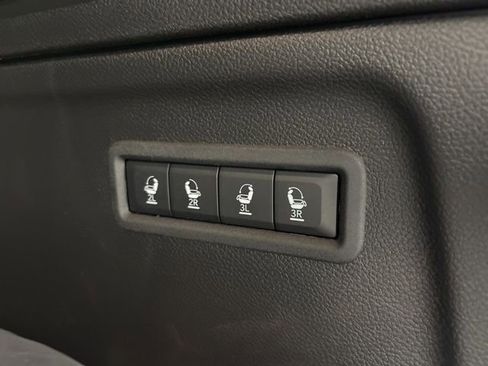 New 2026 Jeep Grand Wagoneer L 4WD w/ Premium Group I image 15