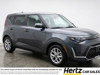 Used 2025 Kia Soul LX w/ LX Technology Package