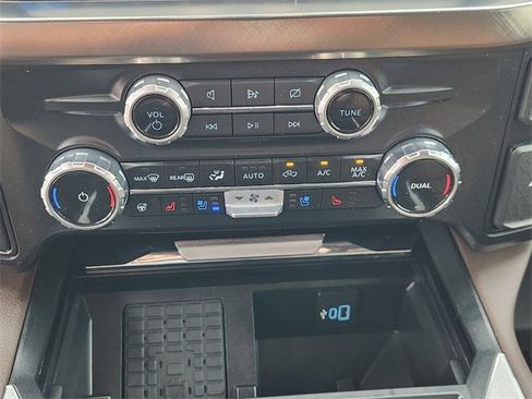 Used 2024 Ford F250 King Ranch image 17