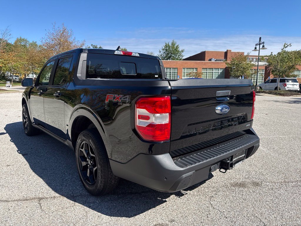 Used 2022 Ford Maverick Lariat w/ Lariat Luxury Package AWD/4WD image 7