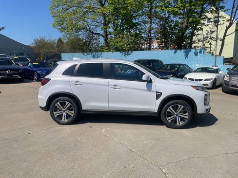 New 2026 Mitsubishi Outlander Sport ES AWD/4WD image 4