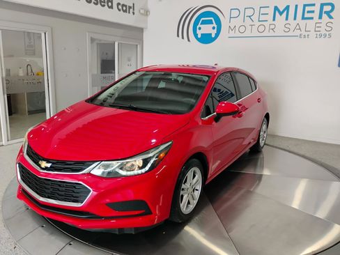 Used 2017 Chevrolet Cruze LT w/ Convenience Package FWD image 84
