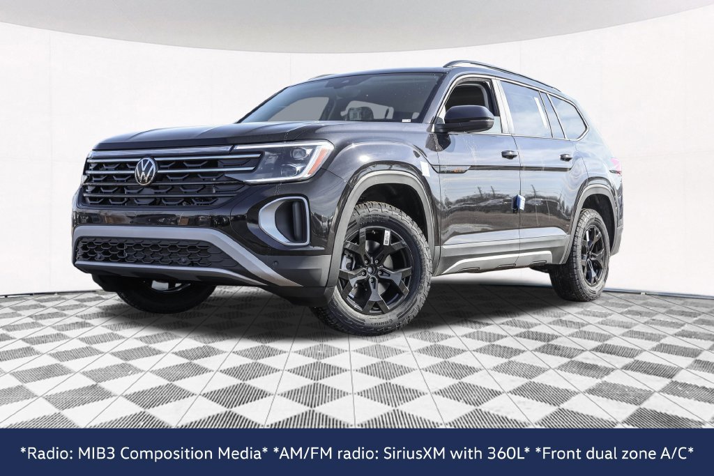 New 2026 Volkswagen Atlas Peak Edition AWD/4WD image 2