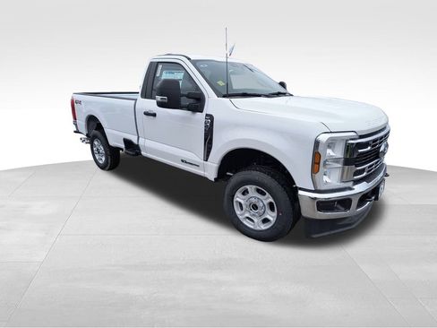 New 2025 Ford F250 XLT image 16