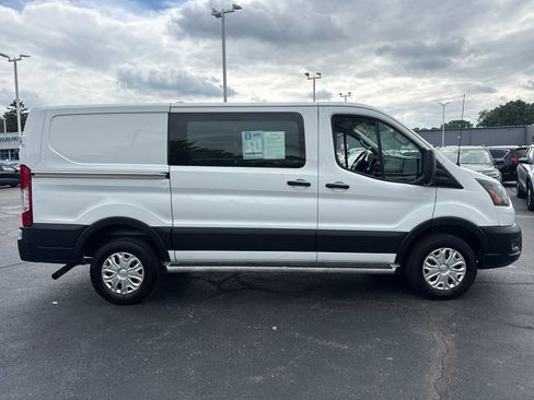 Used 2025 Ford Transit 250 Low Roof w/ Exterior Upgrade Package RWD image 7