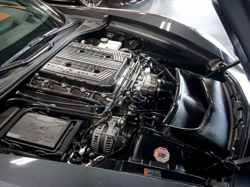 Used 2017 Chevrolet Corvette Z06 RWD image 40