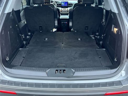 Used 2023 Ford Explorer XLT w/ Equipment Group 202A image 35