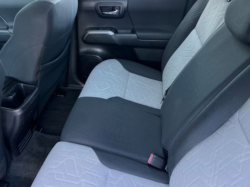 Certified 2023 Toyota Tacoma TRD Sport AWD/4WD image 12