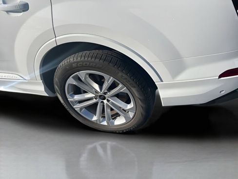 Used 2025 Audi Q7 2.0T Premium Plus w/ Premium Plus Package image 15