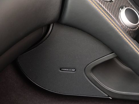 Used 2013 McLaren MP4-12C Spider RWD image 25
