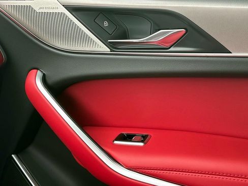 New 2026 Jaguar F-PACE R-Dynamic S image 18