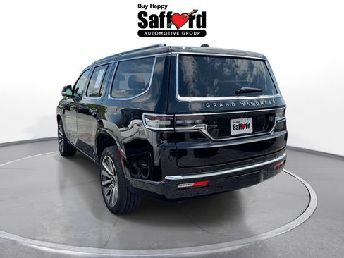 Used 2025 Jeep Grand Wagoneer 4WD image 2