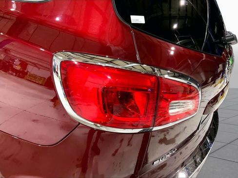 Used 2015 Buick Enclave Leather AWD/4WD image 29