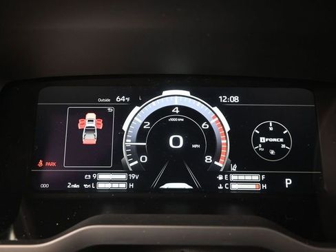 New 2026 Toyota Tundra Limited AWD/4WD image 8