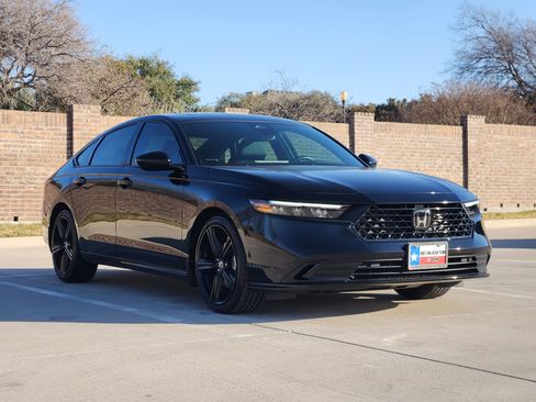 Certified 2024 Honda Accord Sport image 4