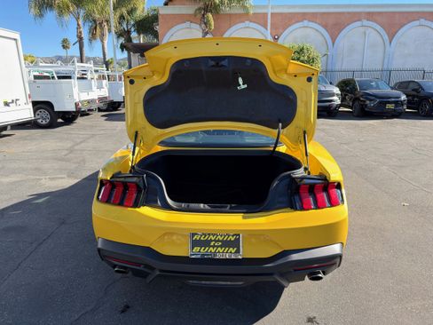 Used 2024 Ford Mustang Premium image 14